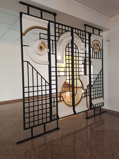 In Architecture Other Spaces, Decorative gates with a clock - ROMUALDAS INČIRAUSKAS